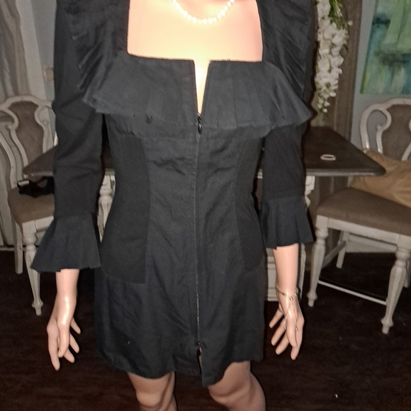 Beautiful Anne Fontaine dress, size 38 - Picture 7 of 8